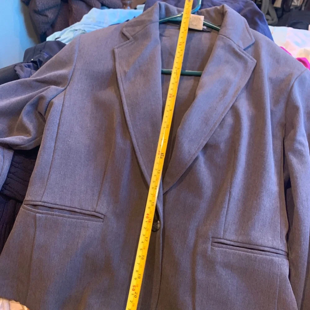 Grey blazer - Picture 3 of 5